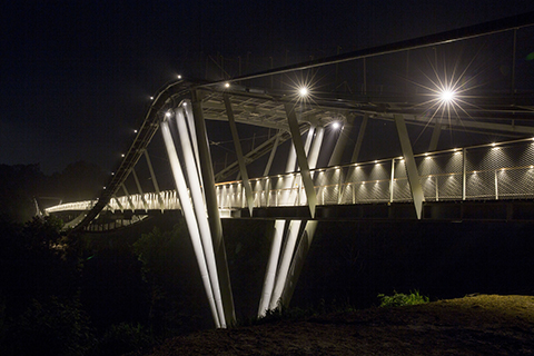 Wing Tip Bridge (USA)